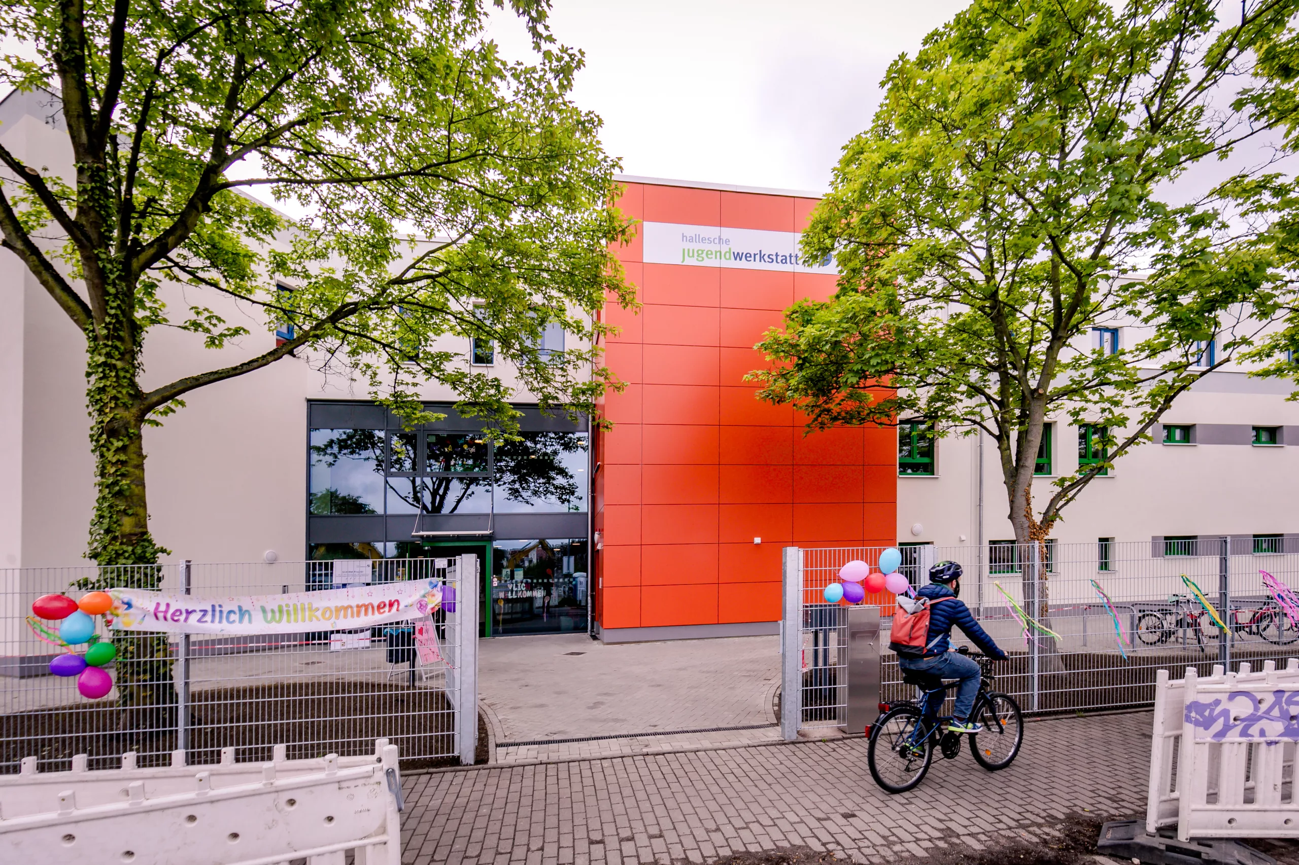 Eingang des Kinderhauses